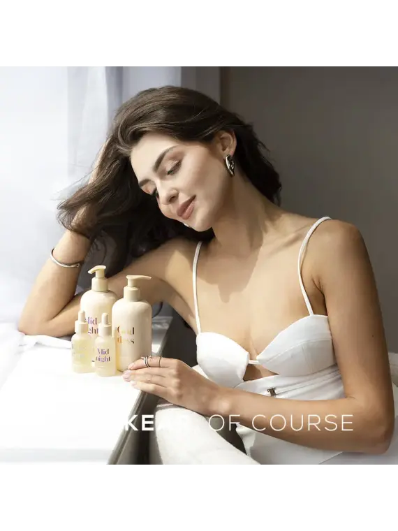 Balsam do dłoni i ciała ,,Oh Girl'' MAKEAR 300ml