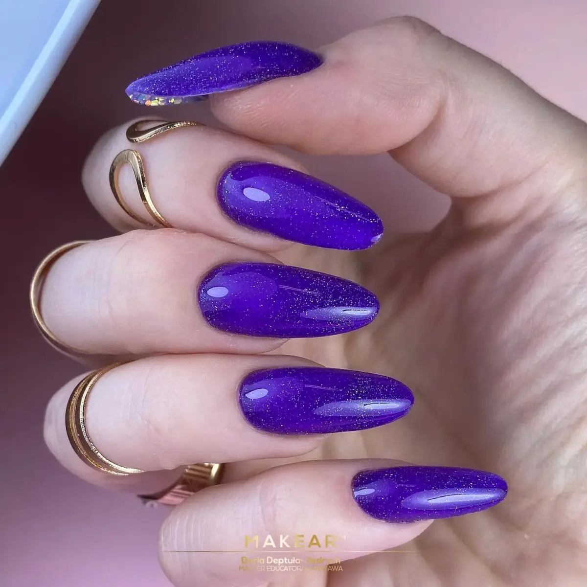 921 Purple Dragon - Lakier hybrydowy Makear
