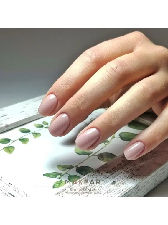 NRB06 Smoky Beige - Nude Rubber Base